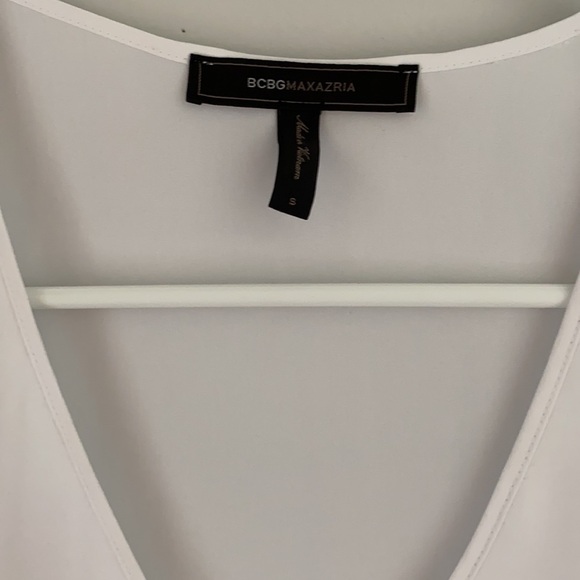 BCBGMaxAzria Nikko White Asymmetrical Blouse - Picture 4 of 9
